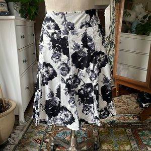 Covington floral skirt, size 14